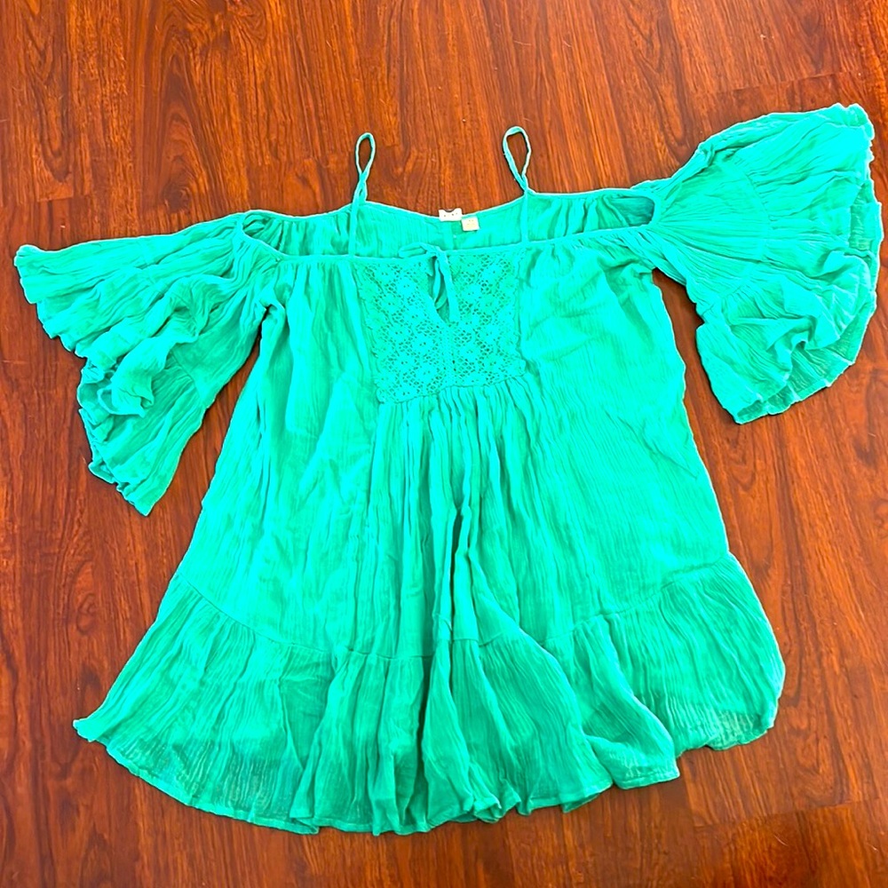 Roxy Green Off-Shoulder Mini Dress